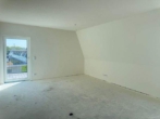 Kochen/Essen/Wohnen - Geisenfeld! 3,5-ZKB DG-Whg. mit Balkon, Aufzug, FBH, elektr. Rollläd., Videosprech. und TG-Stellpl.!