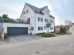 Außenansicht mit Garage - Scheyern! Einfamilienhaus mit Einbauküche, Sauna, Holzkamin, FBH, Belüftungsanlage und Doppelgarage!
