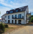 Außenansicht - PAF-Förnbach! 3-ZKB DG-Whg. mit 12,34 m² Ost-Balkon, Fußbodenhzg., elektr. Rollläden, Videosprech.!