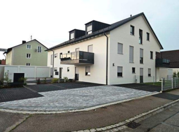 Hohenwart! 4-ZKB Erdgeschoss-Whg. + 46 m² Hobbykeller, Privatgarten, Fußbodenheizung, elektrische Rollläden, Videosprechanlage, Garage u. Stellplatz!, 86558 Hohenwart, Wohnung