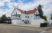 Außenansicht - Pörnbach! 4-ZKB EG-Whg.+40 m² interner Keller, Einbaukü., Garten, elektr. Rollläd., FBH, 2 x Garage!