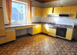 Kochen + Essen - Wohnung OG - Pfaffenhofen! Zweifamilienhaus mit Wintergarten, PV-Anlage, großer Garage und Garten! Zentrale Lage!