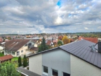Ausblick Galerie - Wolnzach! Wohnhaus mit zwei Wohneinheiten und großem Grundstück! Kachelofen/Wintergarten/Pool/Sauna!
