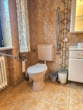 Toilette Bad EG - Wolnzach! Wohnhaus mit zwei Wohneinheiten und großem Grundstück! Kachelofen/Wintergarten/Pool/Sauna!