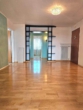 Diele Dachgeschoss - Wolnzach! Wohnhaus mit zwei Wohneinheiten und großem Grundstück! Kachelofen/Wintergarten/Pool/Sauna!