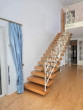 Treppe zur Galerie - Wolnzach! Wohnhaus mit zwei Wohneinheiten und großem Grundstück! Kachelofen/Wintergarten/Pool/Sauna!