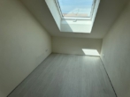 Büro - Erstbezug! 3,5-Zimmer DG-Whg. in Hohenwart mit FBH, elektr. Rollläden, Garage und Außenstpl.